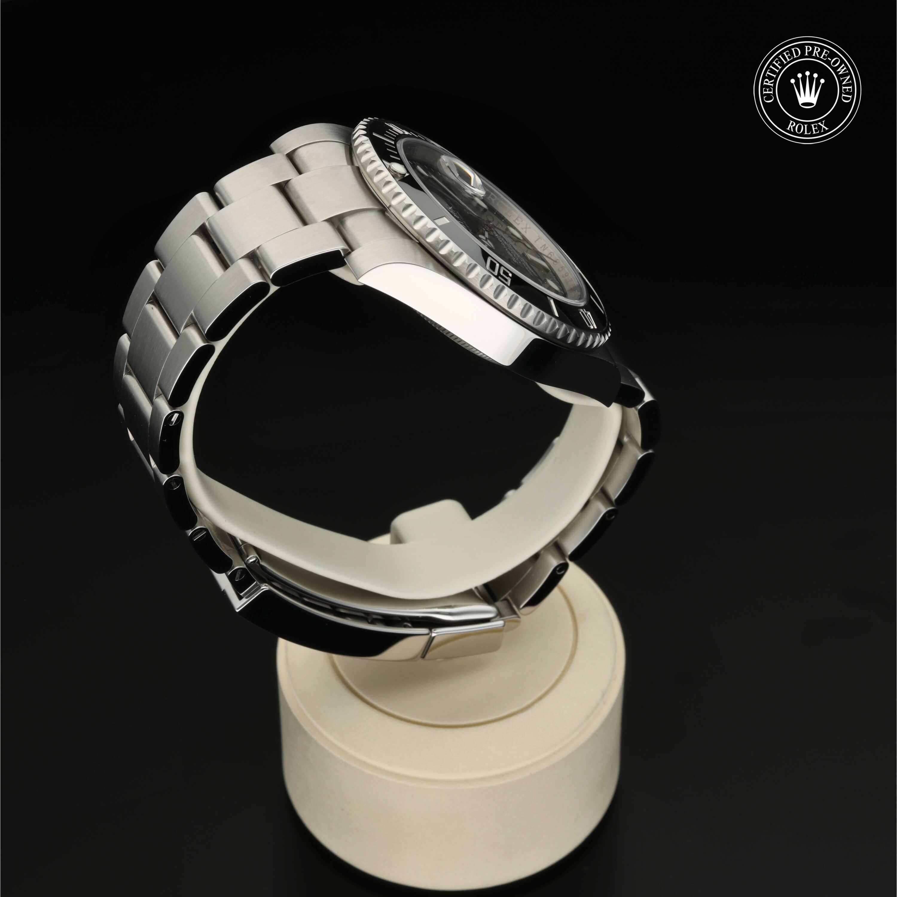 Rolex Submariner Date