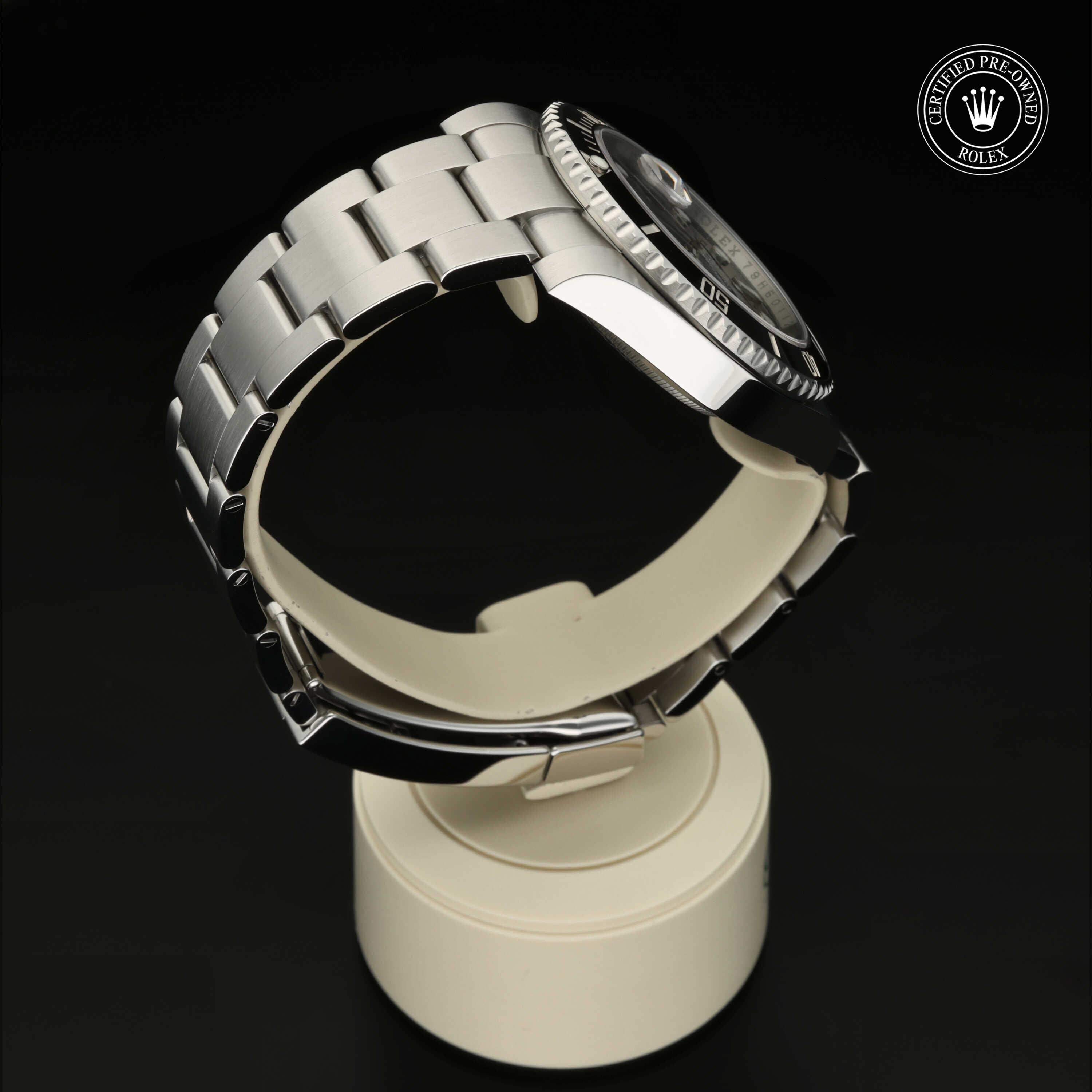 Rolex Submariner Date