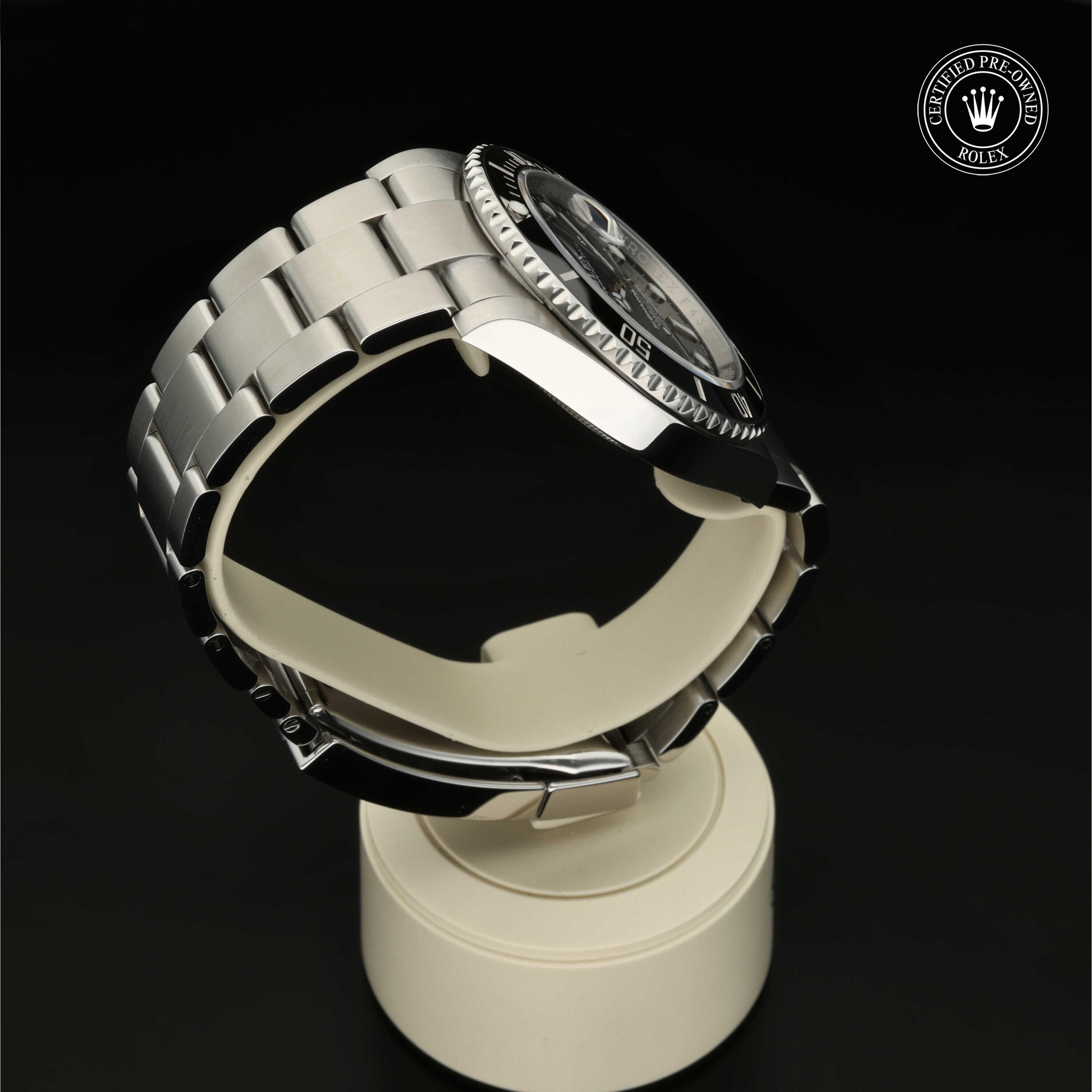 Rolex Submariner Date