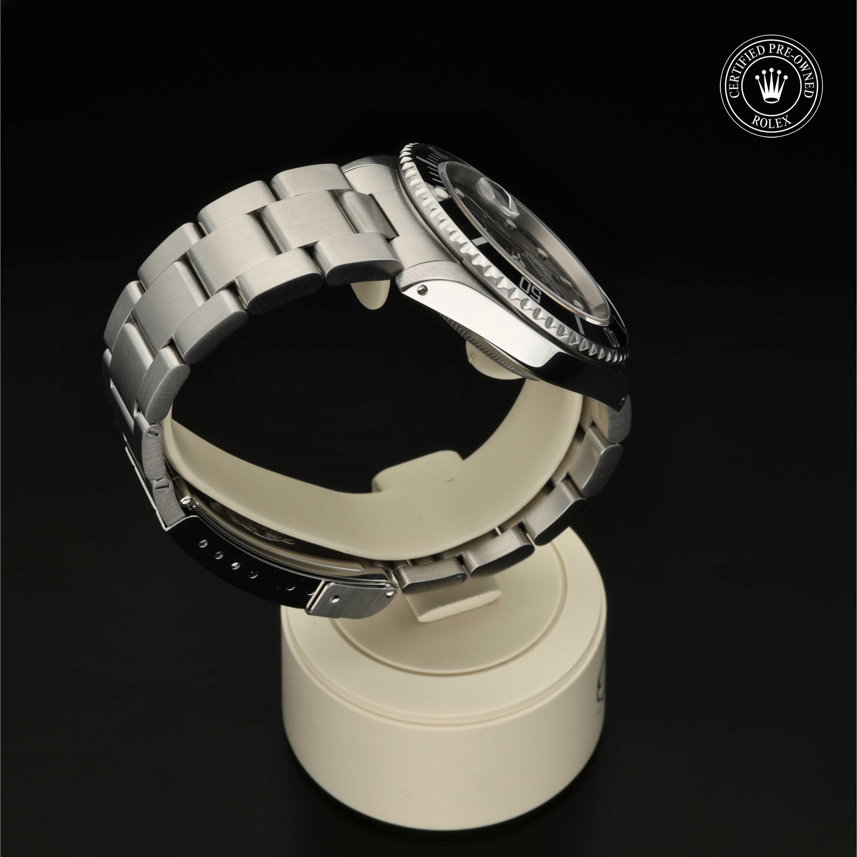 Rolex Submariner Date