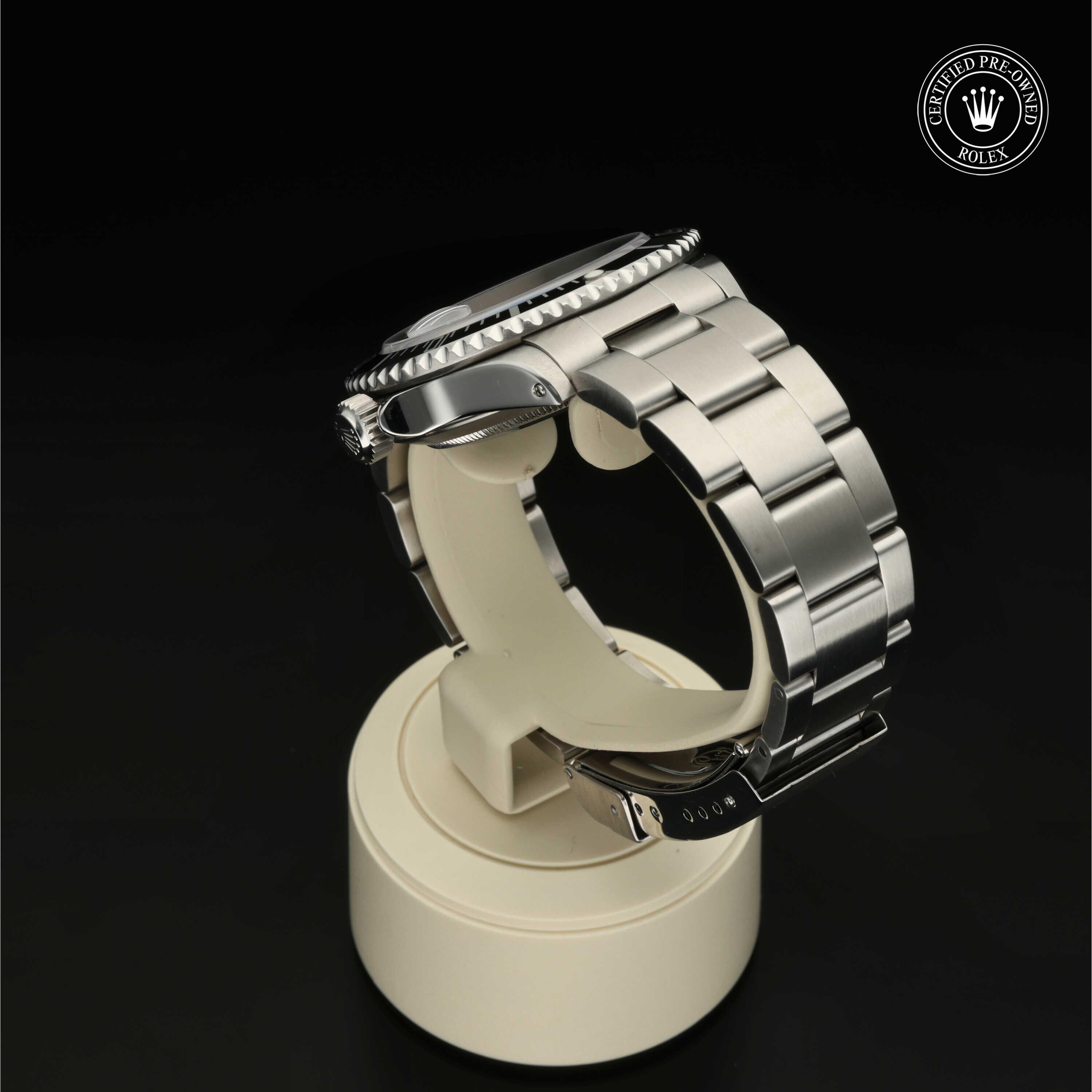 Rolex Submariner Date