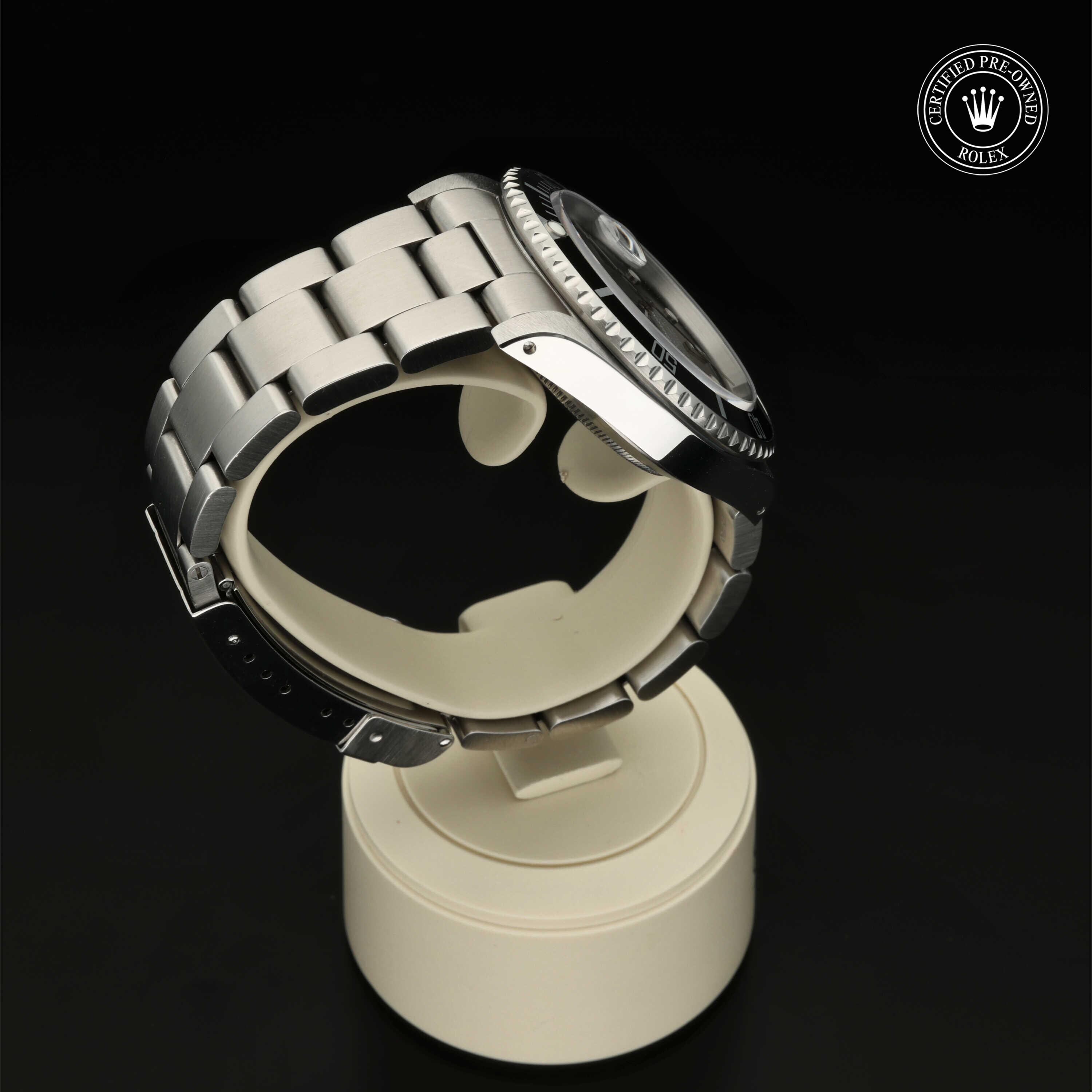 Rolex Submariner Date
