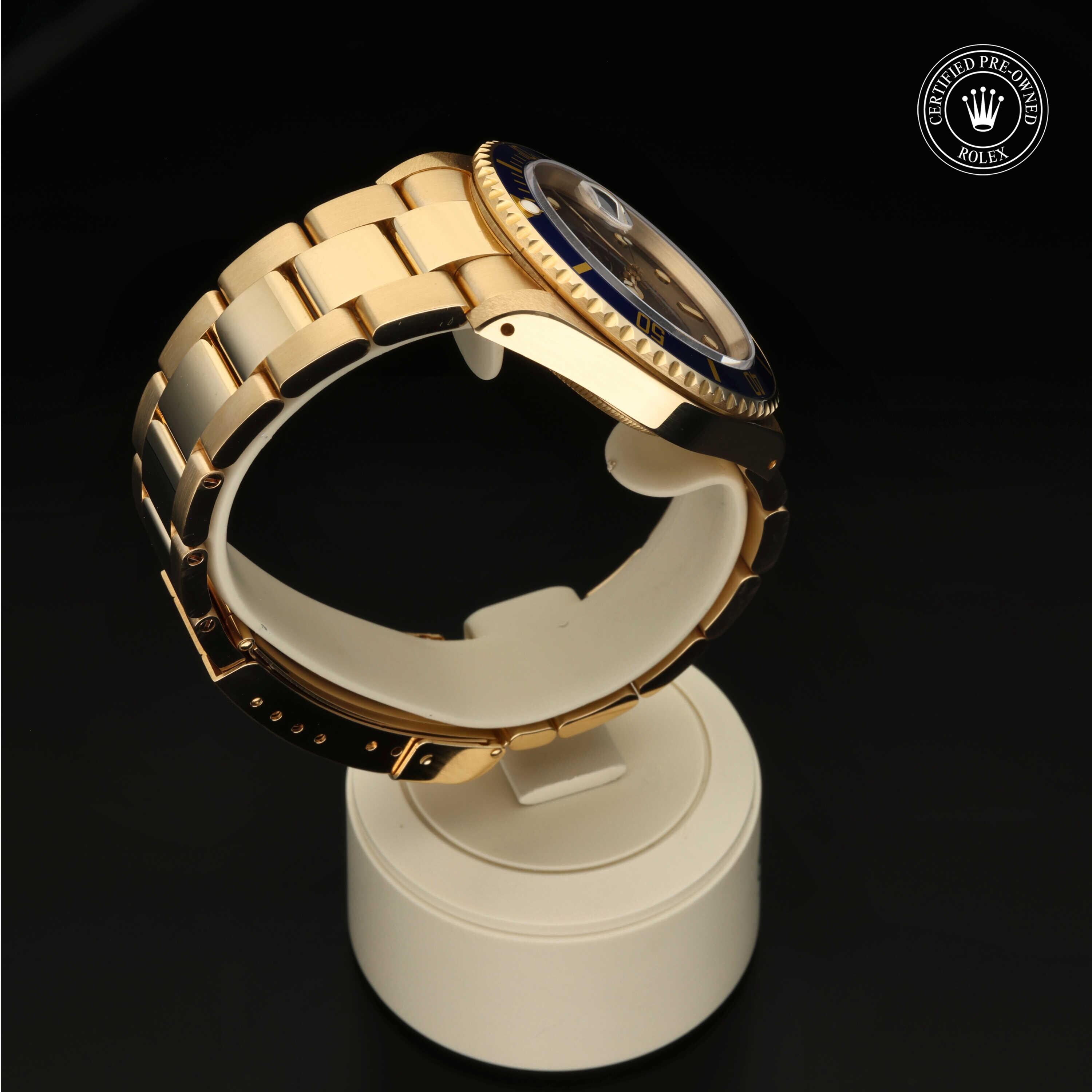 Rolex Submariner Date