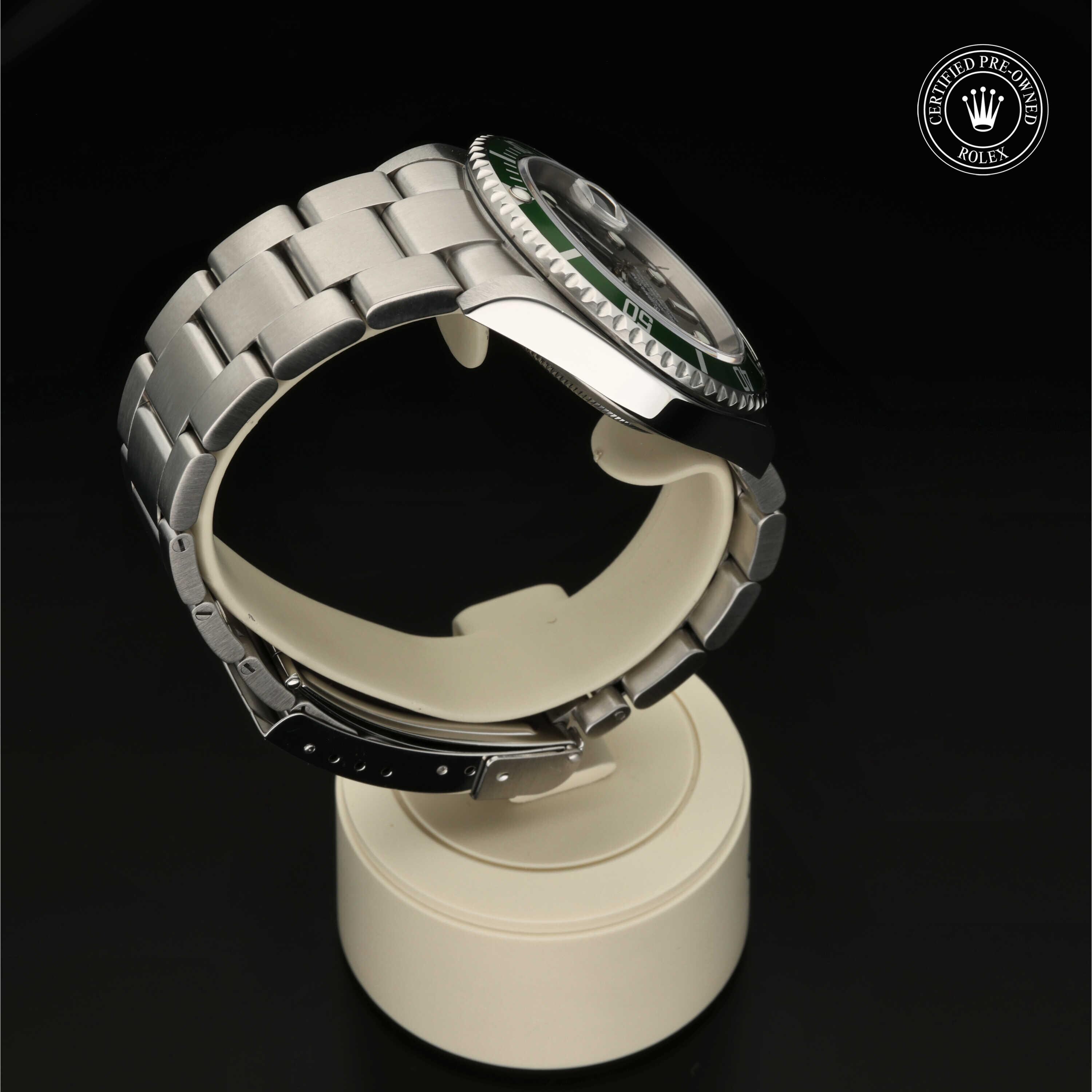 Rolex Submariner Date