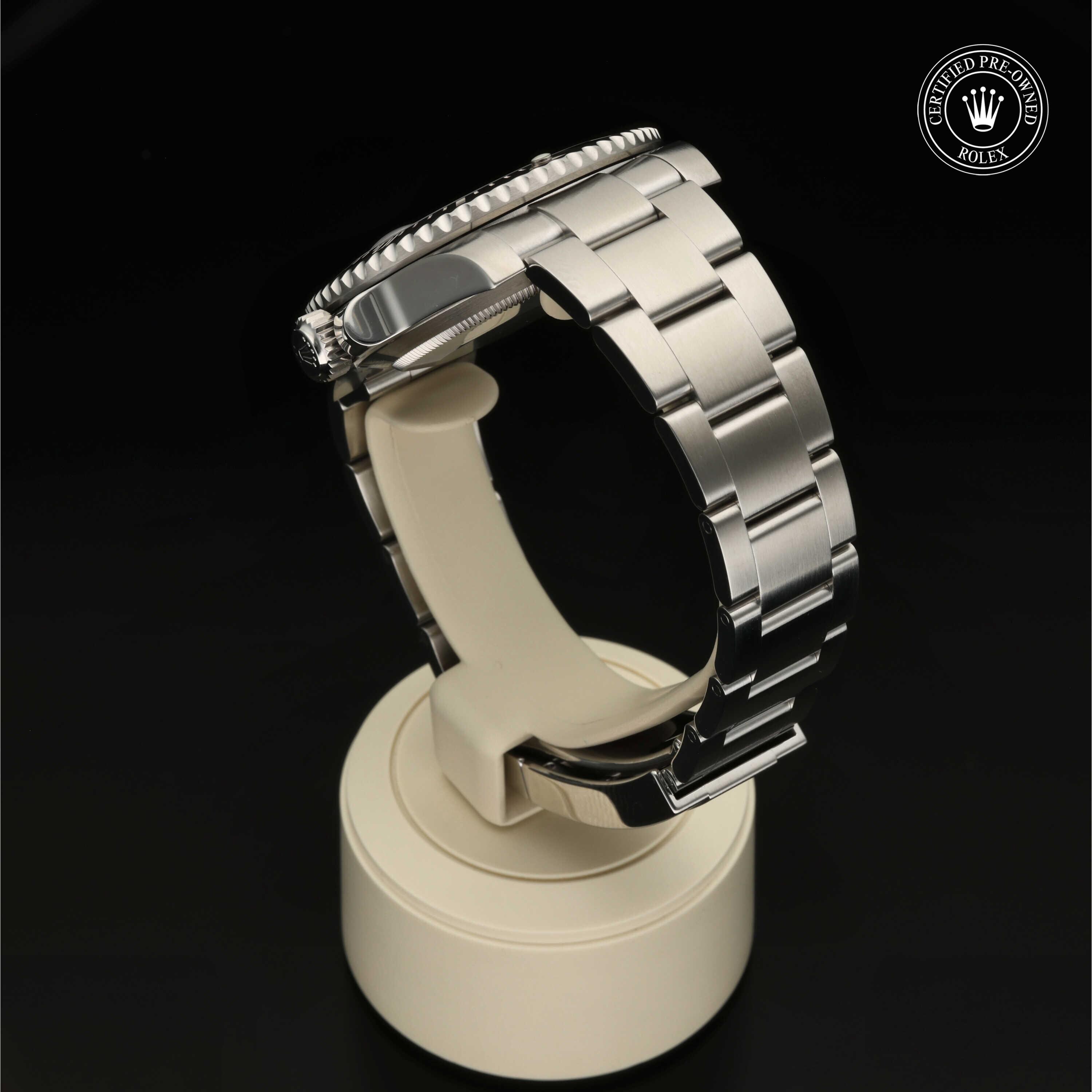 Rolex Submariner Date