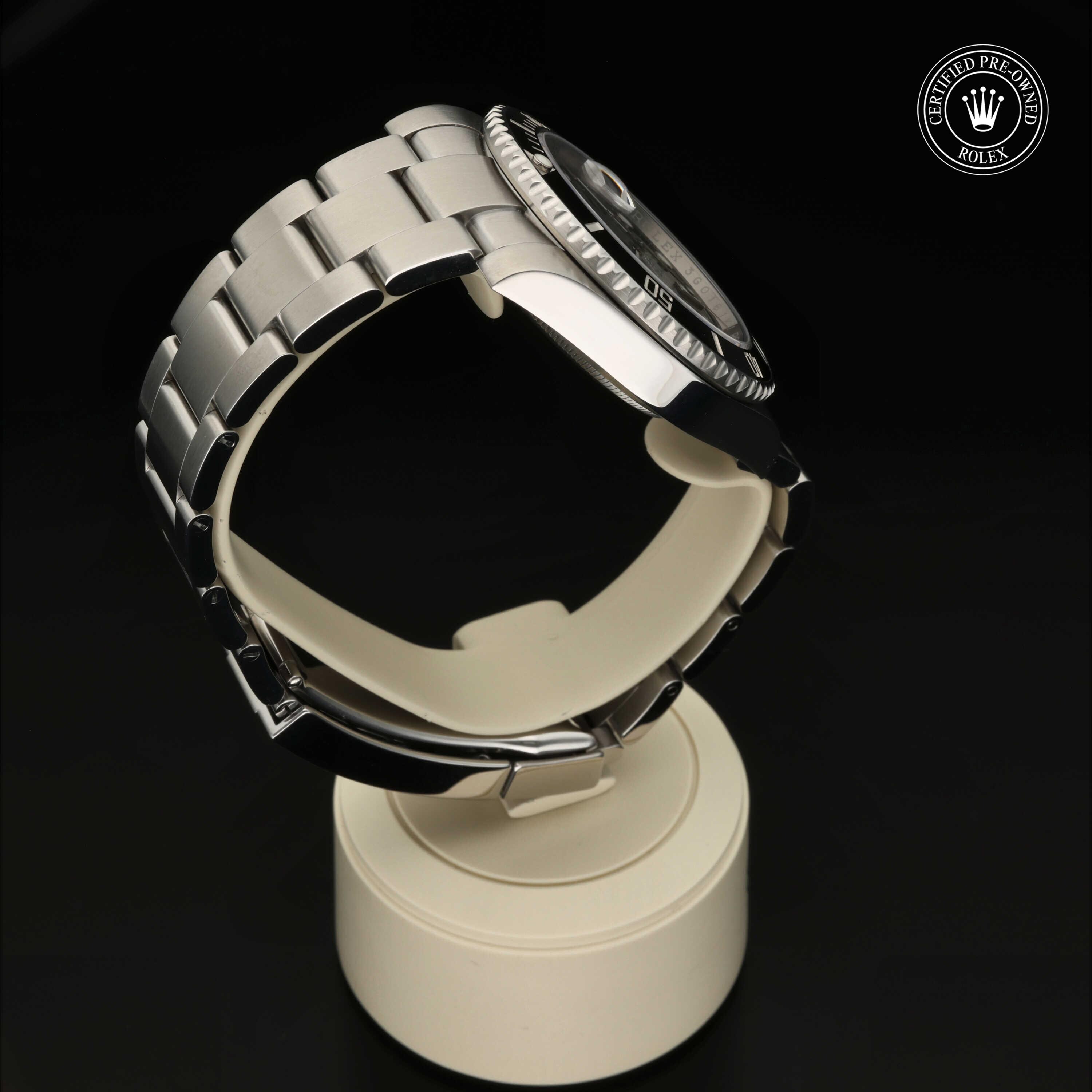 Rolex Submariner Date