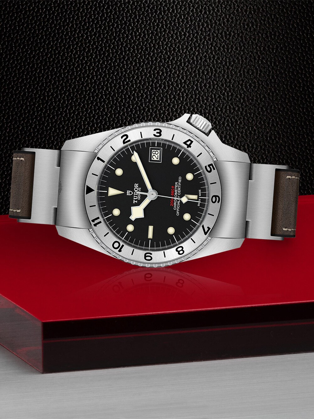 M701500001_TU280085_wempe_06.  