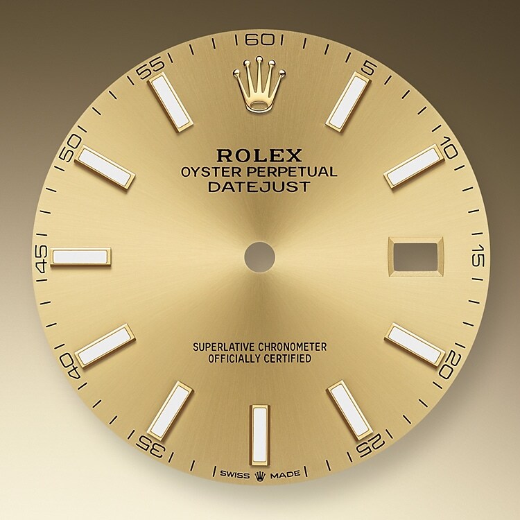 The sunray finish creates delicate light reflections on many dials in the Oyster Perpetual collection. It is obtained using masterful brushing techniques that create grooves running outwards from the centre of the dial. Light is diffused consistently along each engraving, creating a characteristic subtle glow that moves depending on the position of the wrist. Once the sunray finish has been completed, the dial colour is applied using Physical Vapour Deposition or electroplating. A light coat of varnish gives the dial its final look.