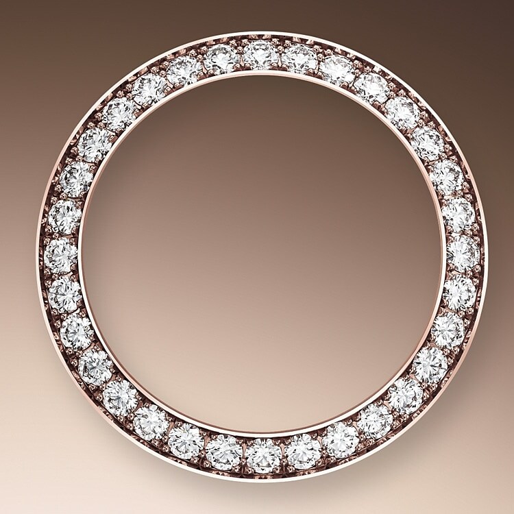 Gem-setters, like sculptors, finely carve the precious metal to hand-shape the seat in which each gemstone will be perfectly lodged. With the art and craft of a jeweller, the stone is placed and meticulously aligned with the others, then firmly secured in its gold or platinum setting. Besides the intrinsic quality of the stones, several other criteria contribute to the beauty of Rolex gem-setting: the precise alignment of the height of the gems, their orientation and position, the regularity, strength and proportions of the setting as well as the intricate finishing of the metalwork. A sparkling symphony to enhance the watch and enchant the wearer.