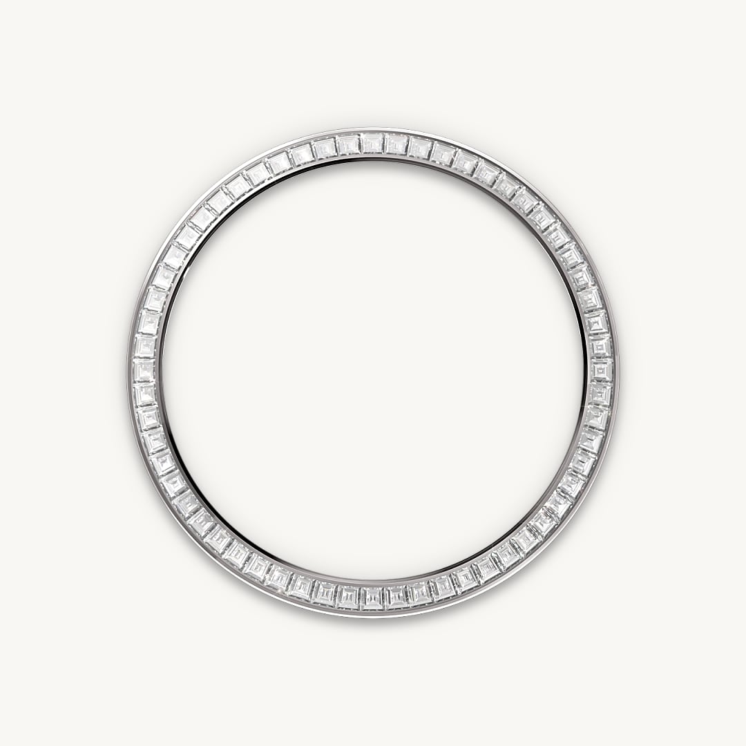 Diamantbesetzte Lünette
