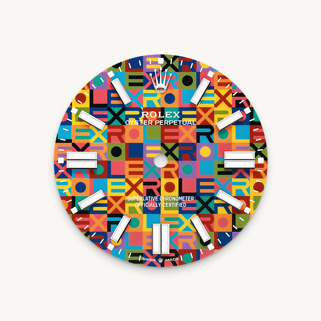 Multicoloured dial