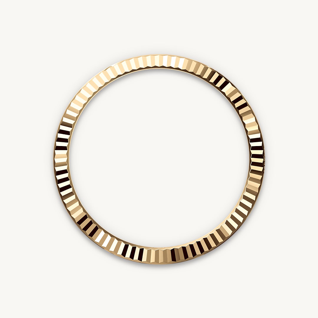Fluted bezel