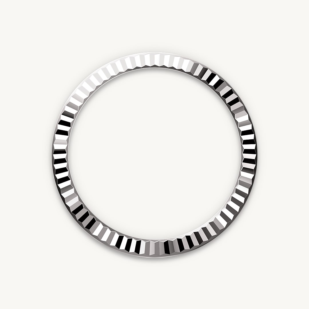 Fluted bezel