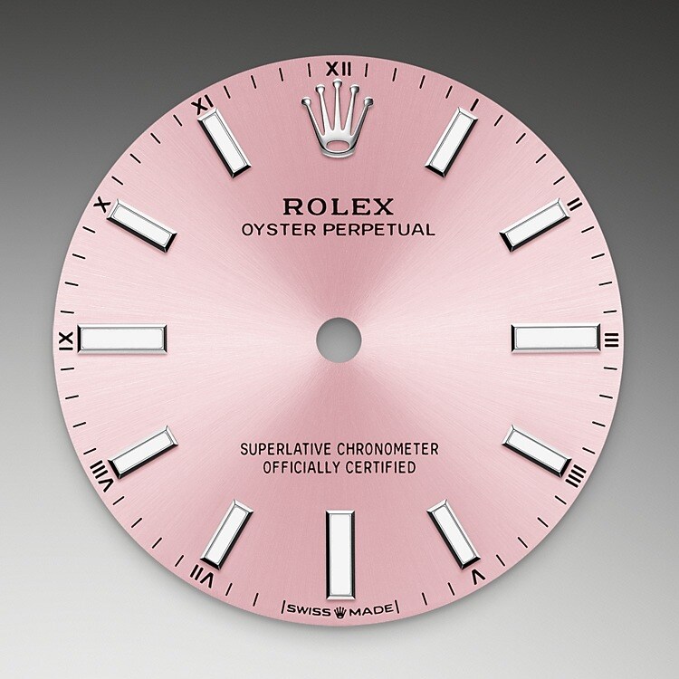 The sunray finish creates delicate light reflections on many dials in the Oyster Perpetual collection. It is obtained using masterful brushing techniques that create grooves running outwards from the centre of the dial. Light is diffused consistently along each engraving, creating a characteristic subtle glow that moves depending on the position of the wrist. Once the sunray finish has been completed, the dial colour is applied using Physical Vapour Deposition or electroplating. A light coat of varnish gives the dial its final look.