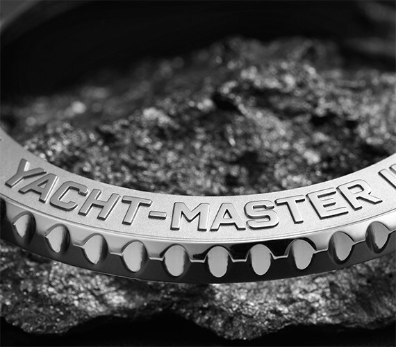 Ring-Command-Lünette einer Rolex Yacht-Master